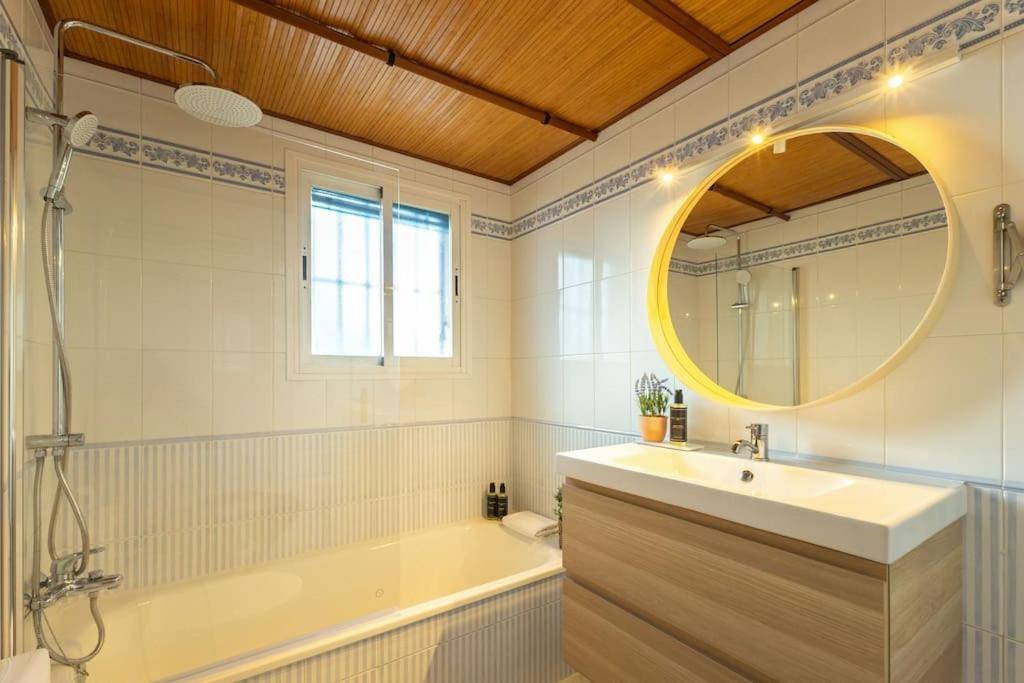 Appartement Triana Deluxe By Valcambre à Séville Extérieur photo